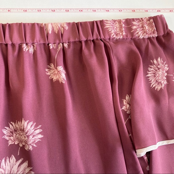 Vince Camuto Mauve Pink Floral Off Shoulder Blouse - Picture 5 of 8